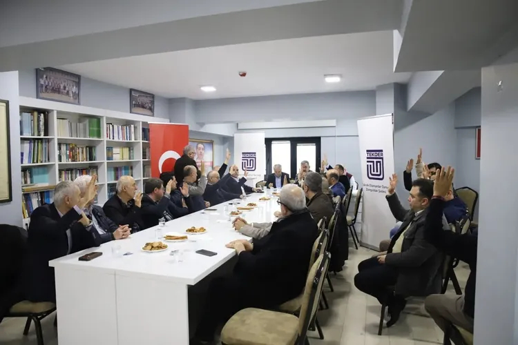 teknik-elemanlar-dernegi-nde-yeni-yonetim-belli-oldu-1774896134-769_large_